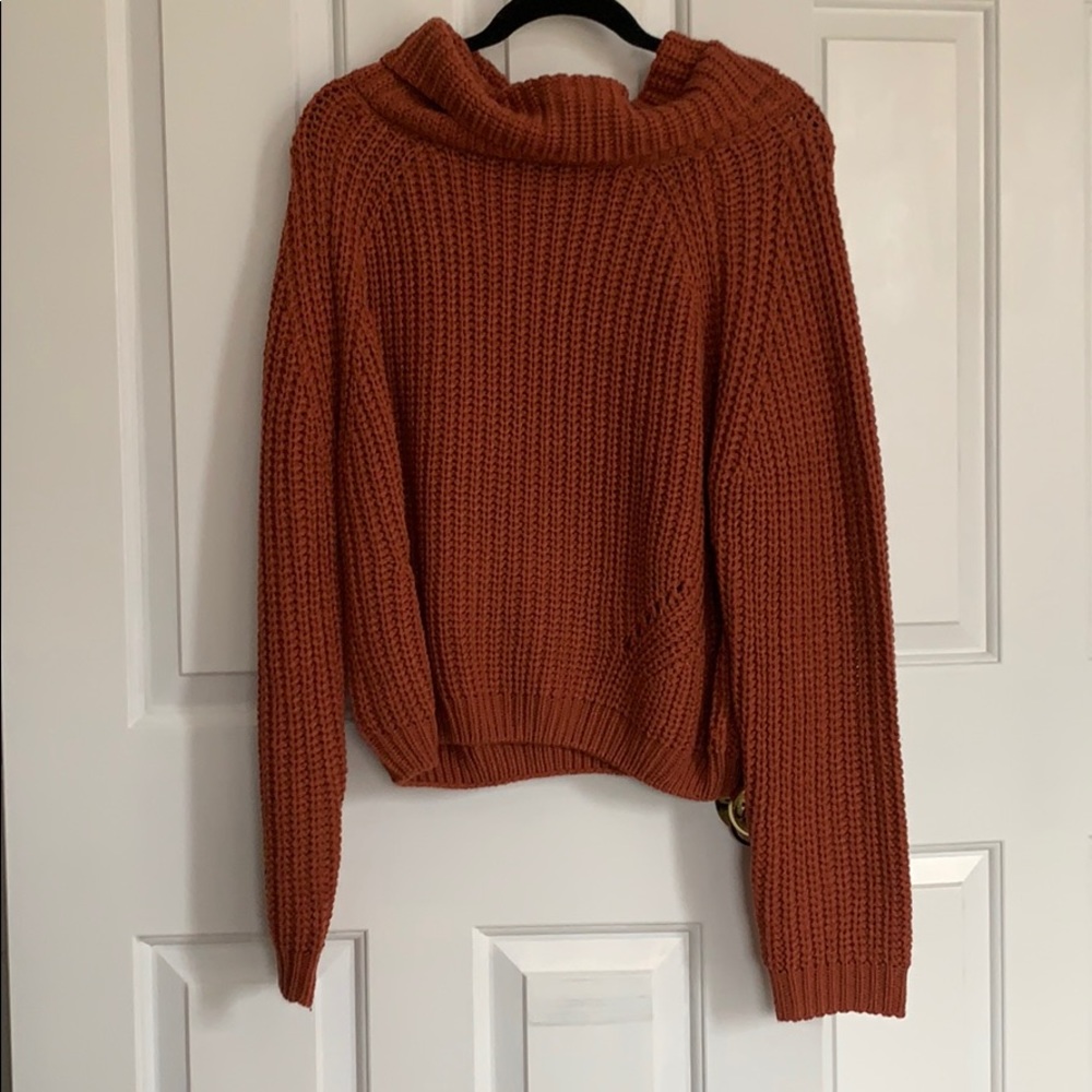Wide neck sweater